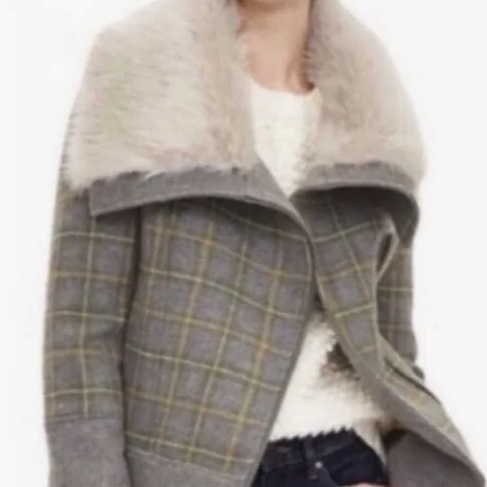 NWOT Banana Republic Gray Plaid Jacket W/Faux Fur Collar Size XS